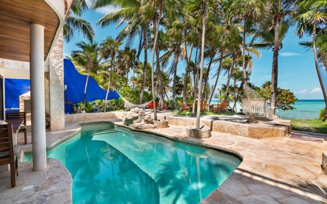 Akumal Sur 5 Bedroom Beachfront Home for Sale