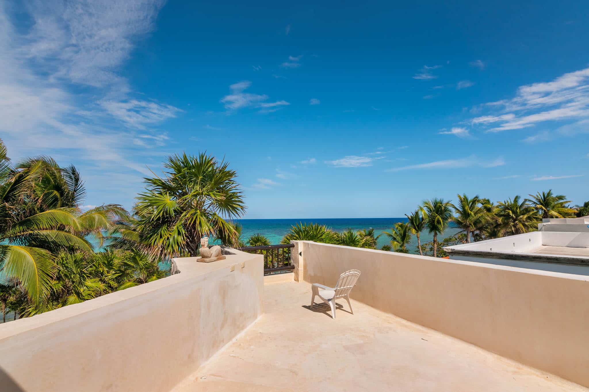 Akumal-5-Bed-Beachfront-House (33)