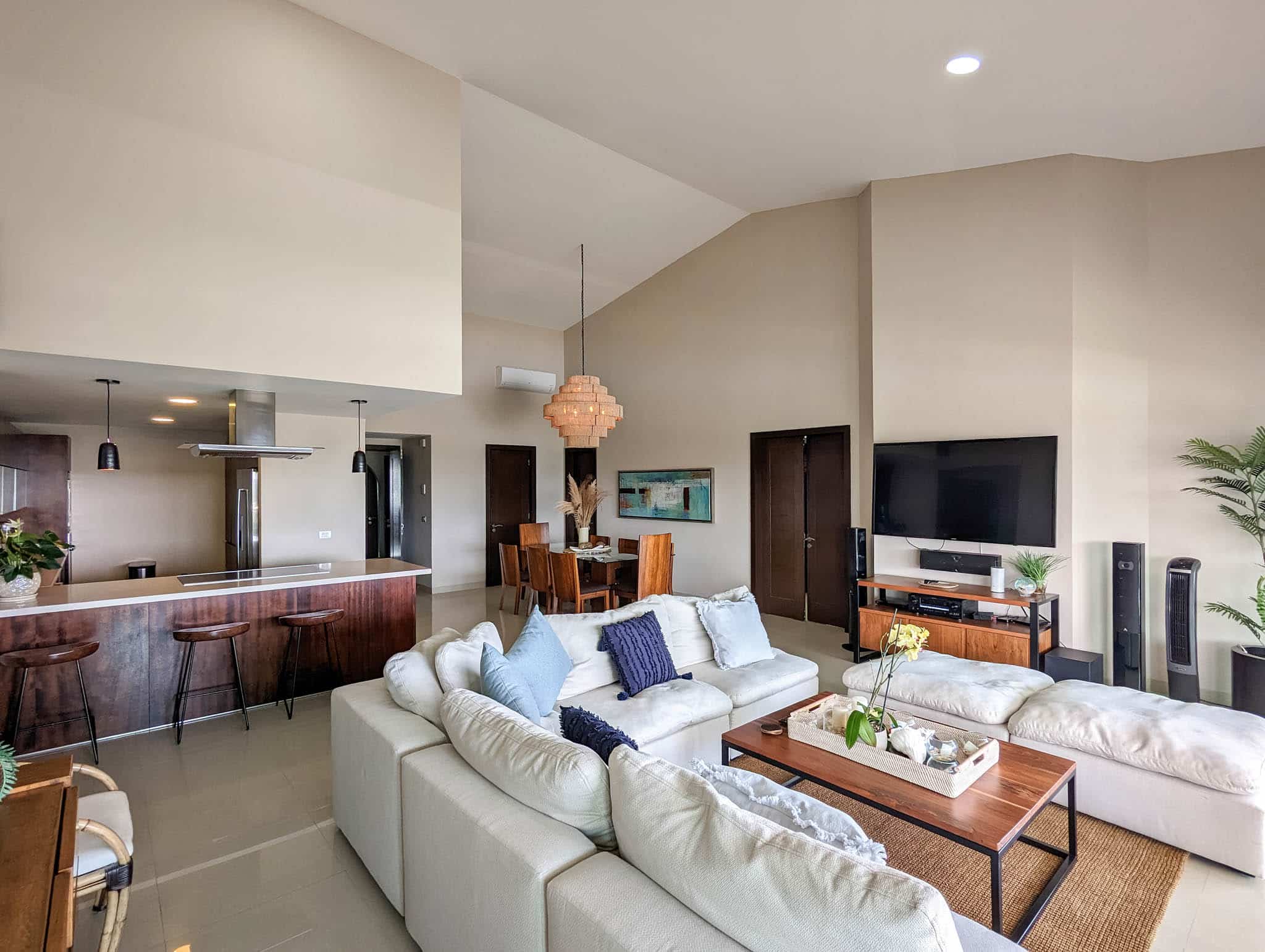 Mareazul-4-Bedroom-Penthouse-5